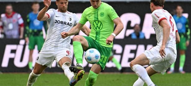 弗赖堡全力以赴，成功击败对手取得胜利的简单介绍