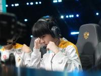 普雷斯顿-逆转狼队，取得关键胜利的简单介绍