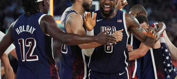 决赛巅峰对决！詹姆斯能否带领球队终止连败？的简单介绍