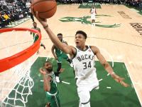 包含字母哥险胜湖人，迎来胜利关键表现点燃全场！的词条