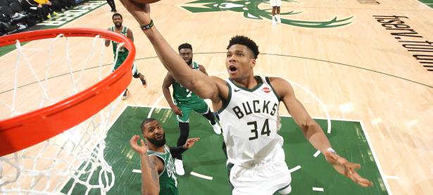 包含字母哥险胜湖人，迎来胜利关键表现点燃全场！的词条