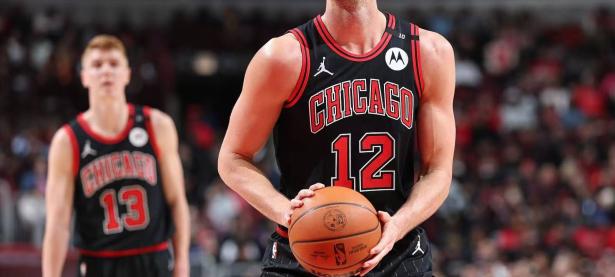 国王陷入低谷，三连败连败，威金斯球队命运悬念！