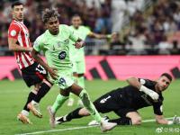 德罗巴迎来十赛季高光表现，西班牙队球迷沸腾！的简单介绍