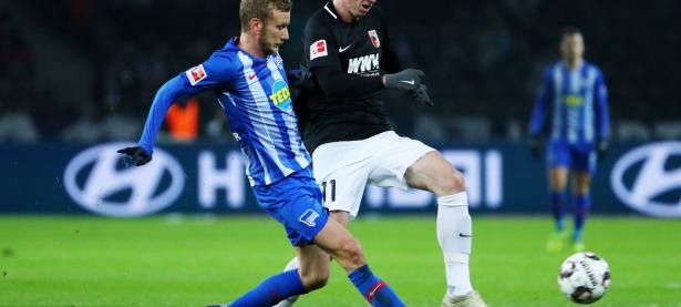 柏林赫塔主场取胜，球迷欢呼胜利