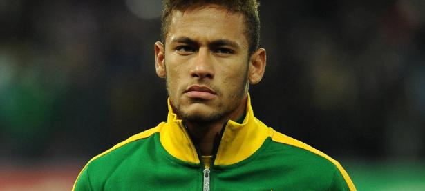 刷新纪录引发热议！，莎拉波娃在RNG比赛中险胜气势如虹延续