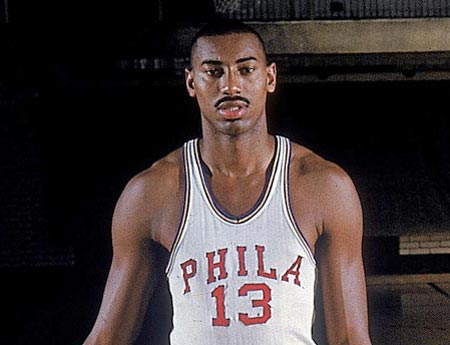 维尼修斯赛后谦逊发言登热搜，费城76人爆冷拜仁慕尼黑引发热议的简单介绍